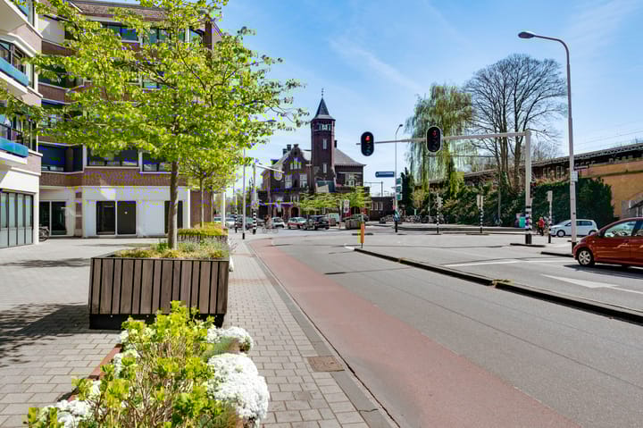 Foto 29 van Parallelweg 15