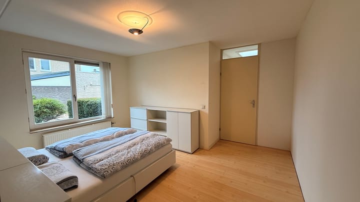 Foto 25 van M.L. Kingstraat 4-J