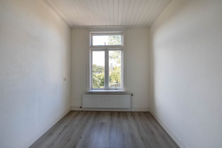 Foto 16 van Parallelweg 52