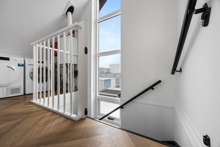 Photo 35 of Lokhorstweg 12