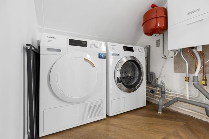 Photo 36 of Lokhorstweg 12