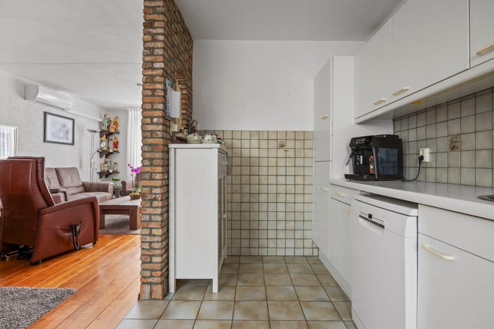 Photo 11 of Ds. Louwe Kooymanslaan 69