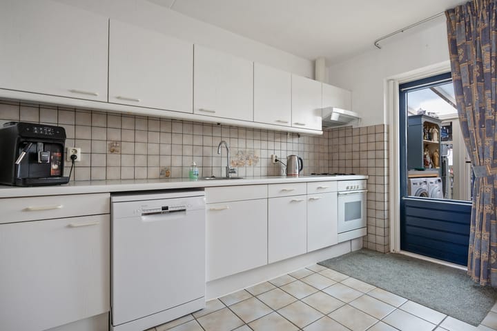 Photo 13 of Ds. Louwe Kooymanslaan 69