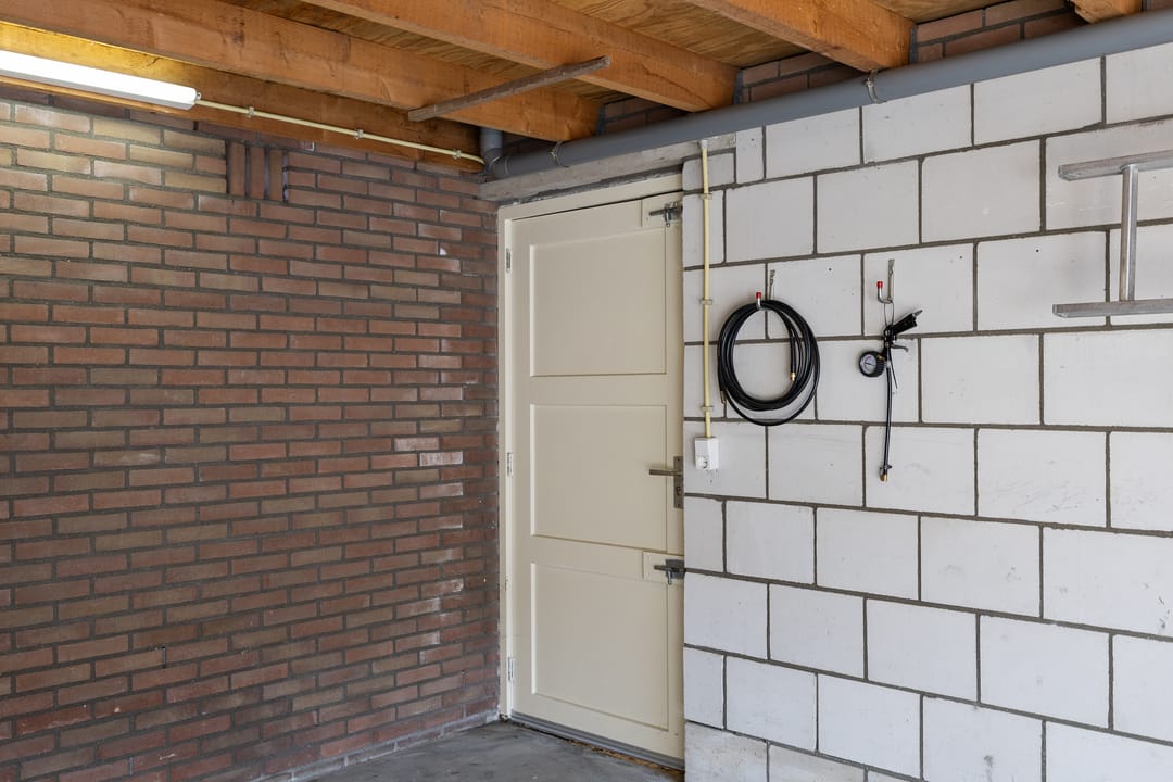 Photo 41 of Ds. Louwe Kooymanslaan 69