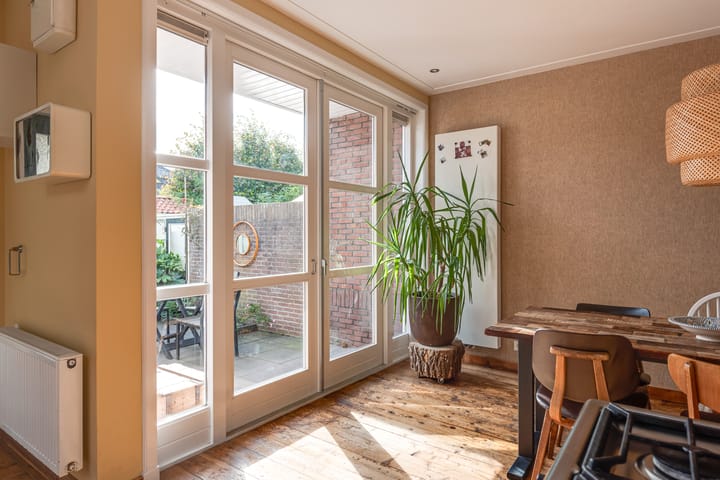 Foto 9 van Kennemerstraatweg 558