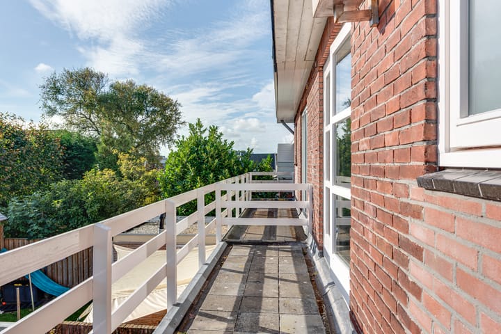 Foto 24 van Kennemerstraatweg 558