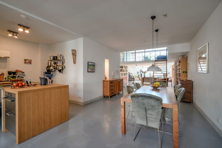 Foto 11 van Mgr. van de Weteringstraat 73