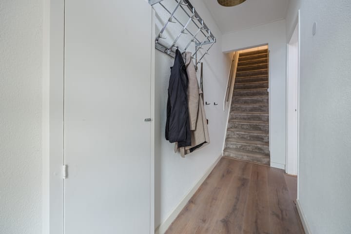 Photo 5 of Emmastraat 35