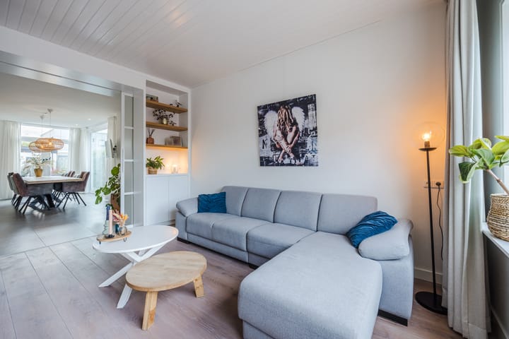 Photo 9 of Emmastraat 35