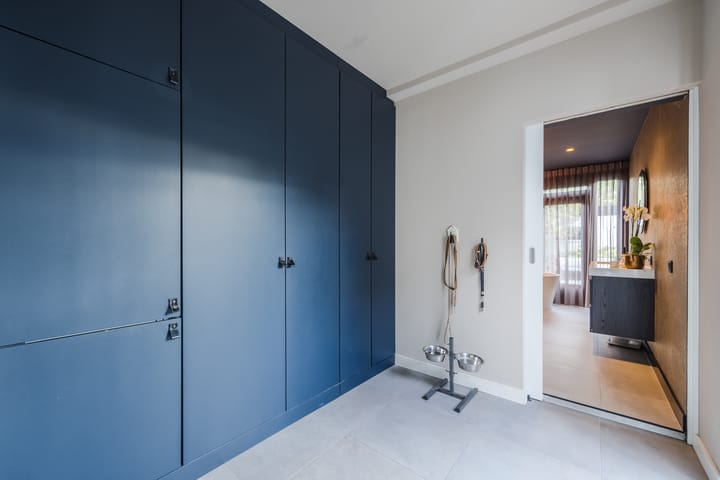 Photo 21 of Emmastraat 35