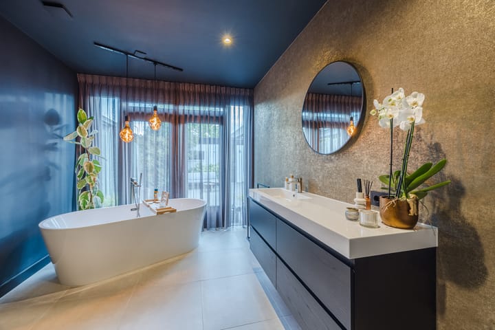 Photo 23 of Emmastraat 35