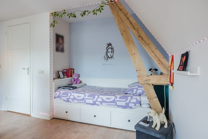 Photo 49 of Emmastraat 35