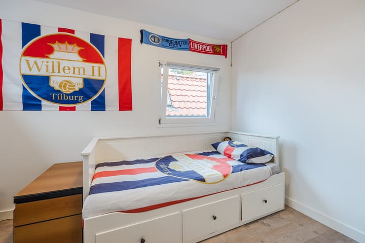 Photo 58 of Emmastraat 35