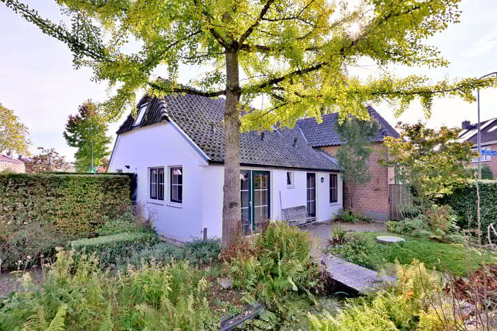 Foto 34 van Cortenoeverseweg 23