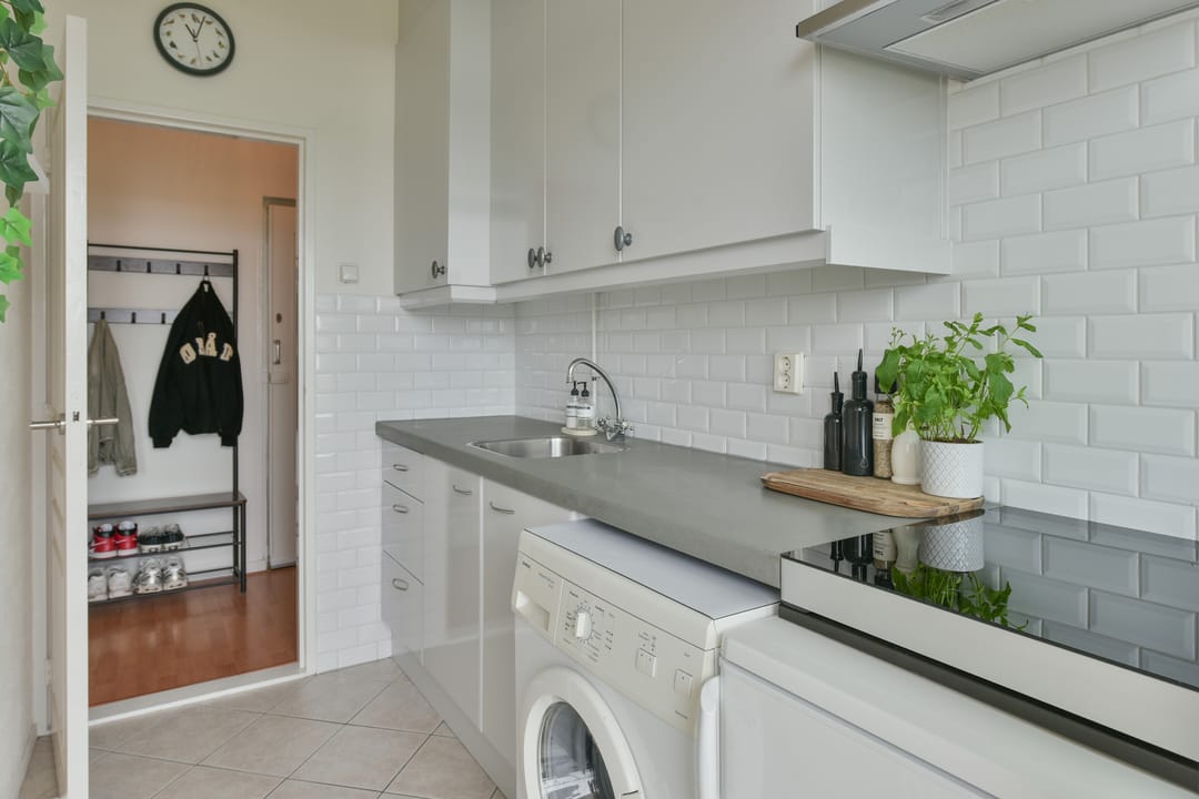 Photo 7 of Van Leeuwenhoekstraat 5-0153