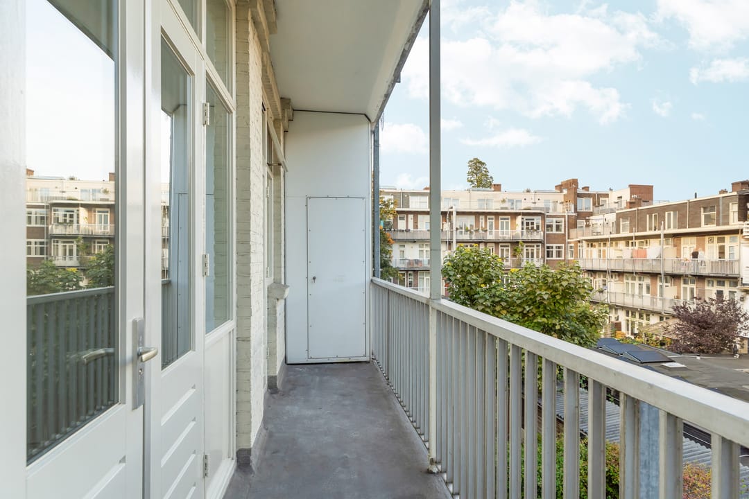 Foto 17 van Aalsmeerweg 17-2