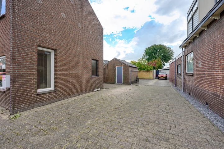 Photo 12 of Julianaweg 40