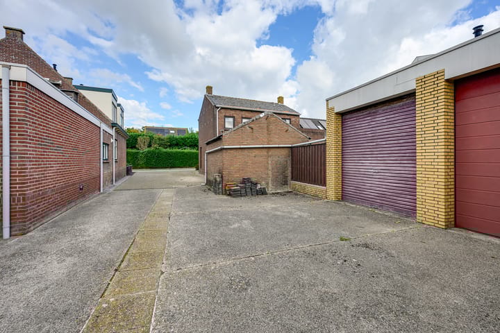 Photo 16 of Julianaweg 40