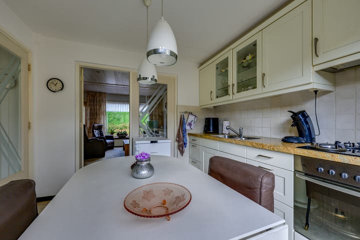 Photo 24 of Julianaweg 40