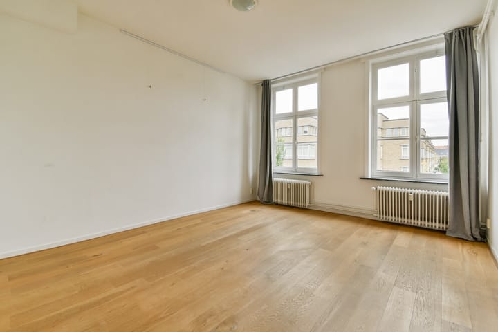 Photo 6 of Michelangelostraat 73-3