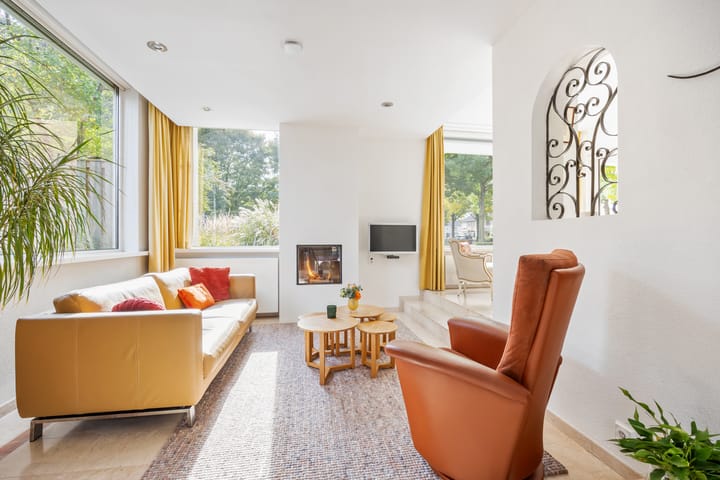 Photo 11 of Trompstraat 54