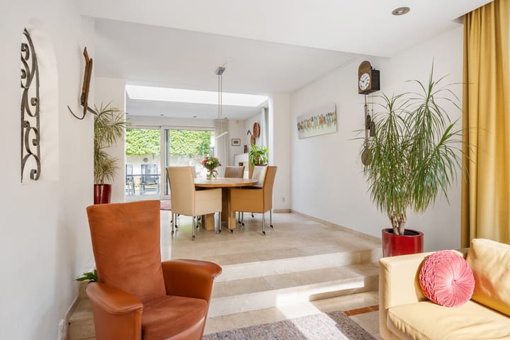 Photo 17 of Trompstraat 54