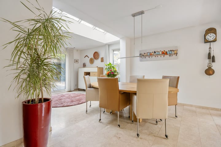 Photo 23 of Trompstraat 54