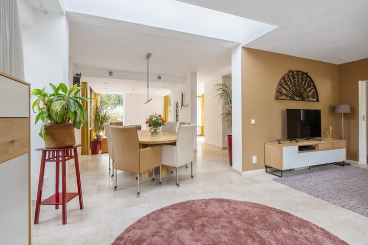 Photo 27 of Trompstraat 54