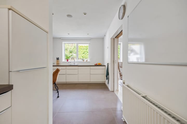 Photo 36 of Trompstraat 54