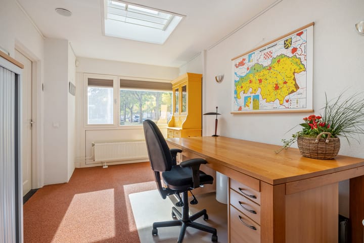 Photo 45 of Trompstraat 54