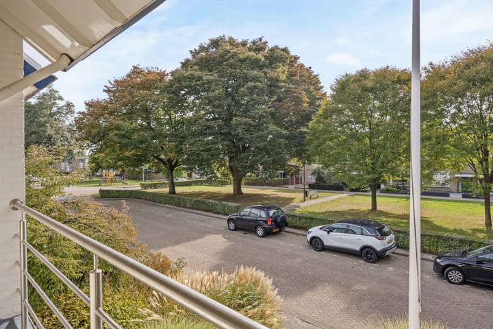 Photo 89 of Trompstraat 54