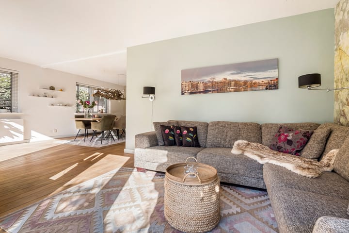 Foto 24 van Van Voorthuijsenhof 48