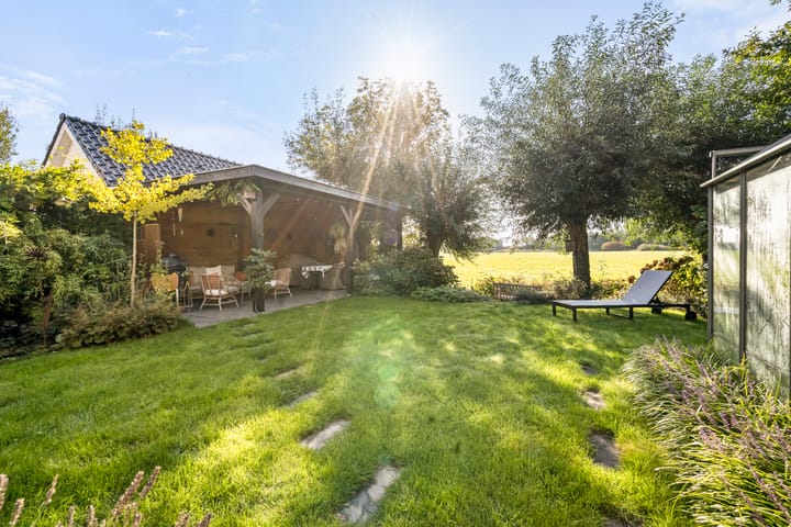 Foto 29 van Van Voorthuijsenhof 48