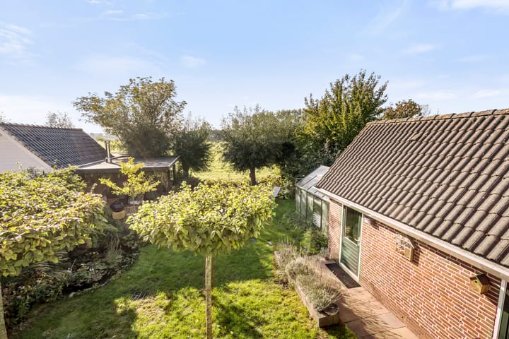 Foto 43 van Van Voorthuijsenhof 48