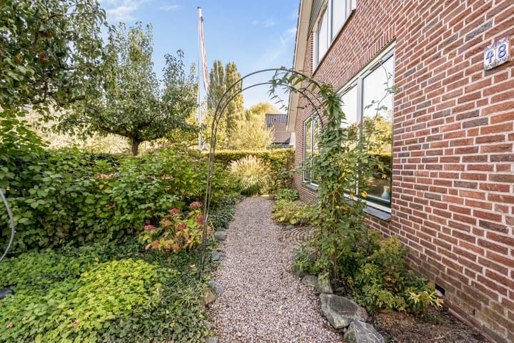 Foto 63 van Van Voorthuijsenhof 48