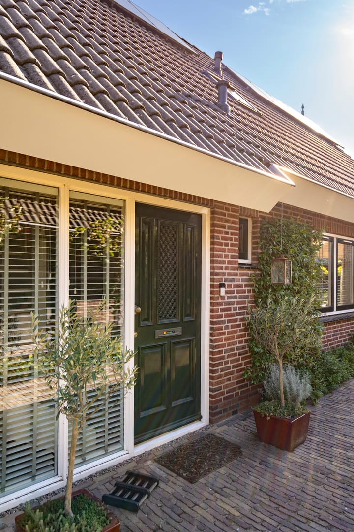 Foto 33 van Van Voorthuijsenhof 48