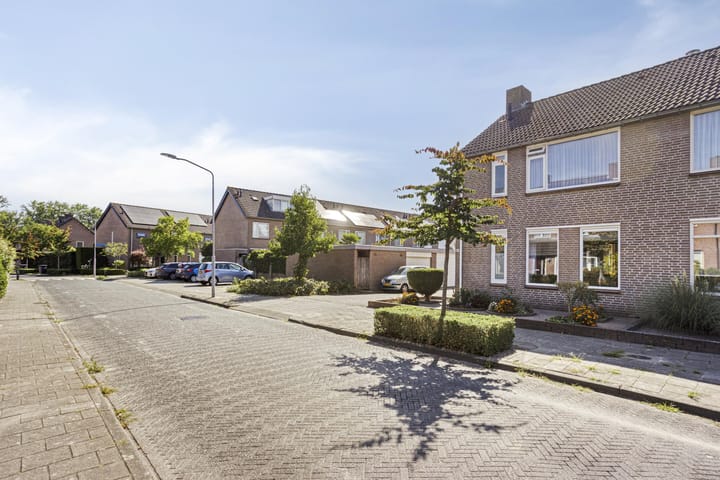 Foto 4 van Schutterwei 16