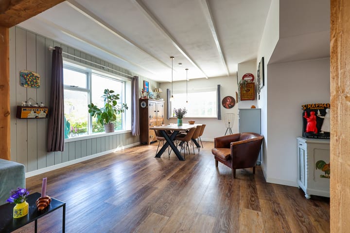 Photo 12 of Voorweg 61