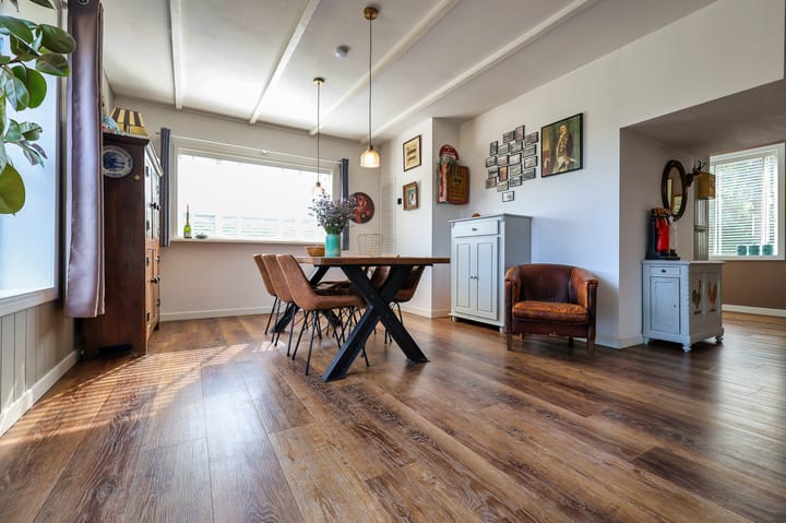 Photo 15 of Voorweg 61