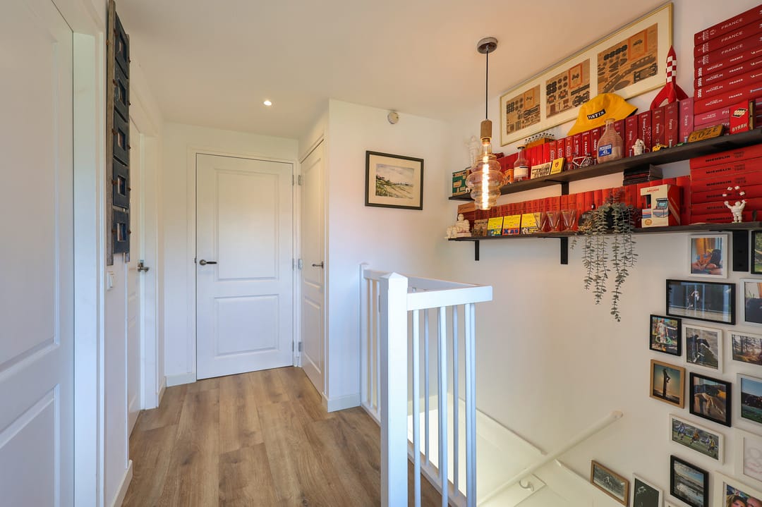 Photo 23 of Voorweg 61