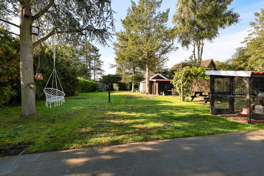 Photo 31 of Voorweg 61