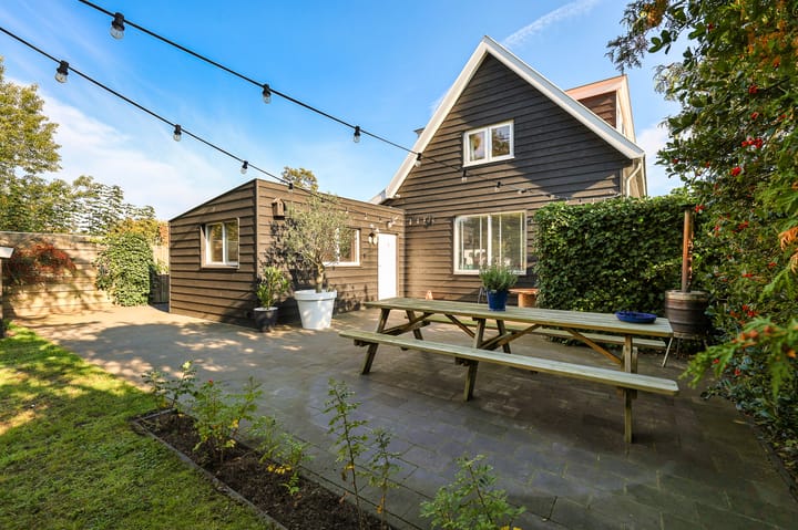 Photo 34 of Voorweg 61