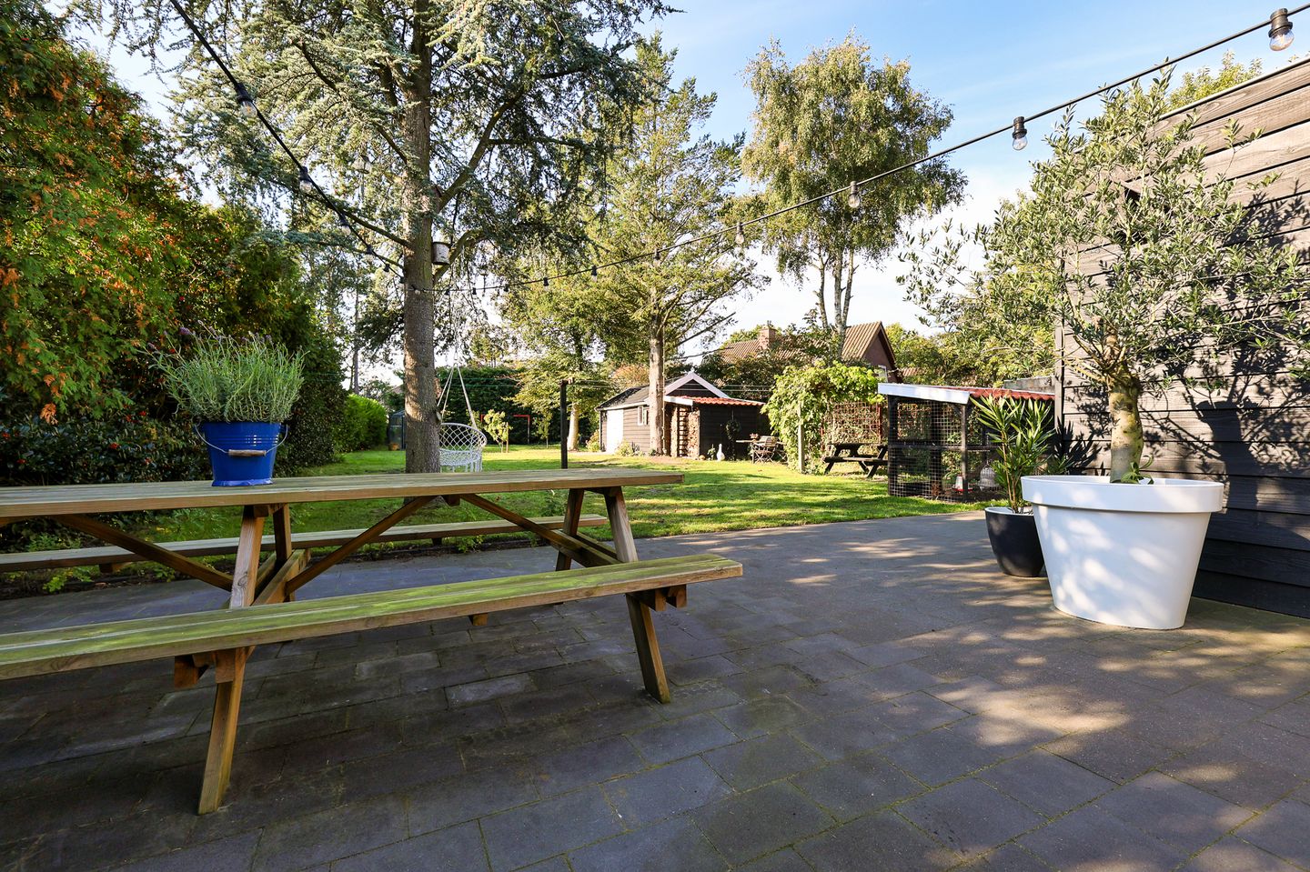 Photo 35 of Voorweg 61