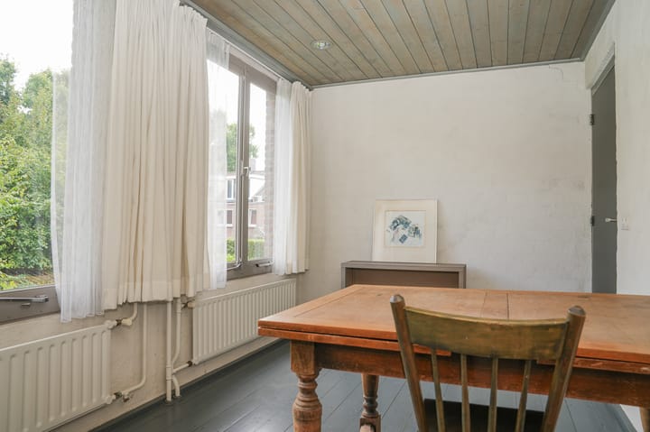 Photo 36 of Kamperfoeliestraat 23