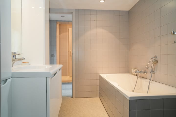 Photo 41 of Kamperfoeliestraat 23