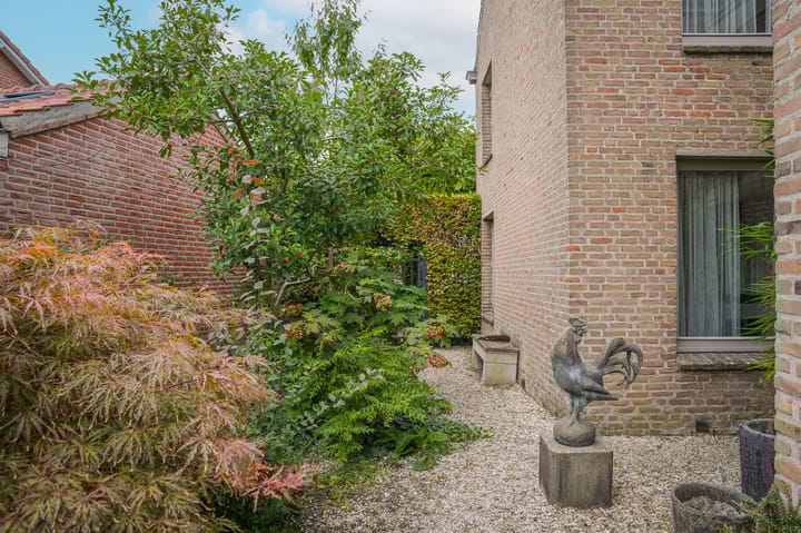 Photo 63 of Kamperfoeliestraat 23