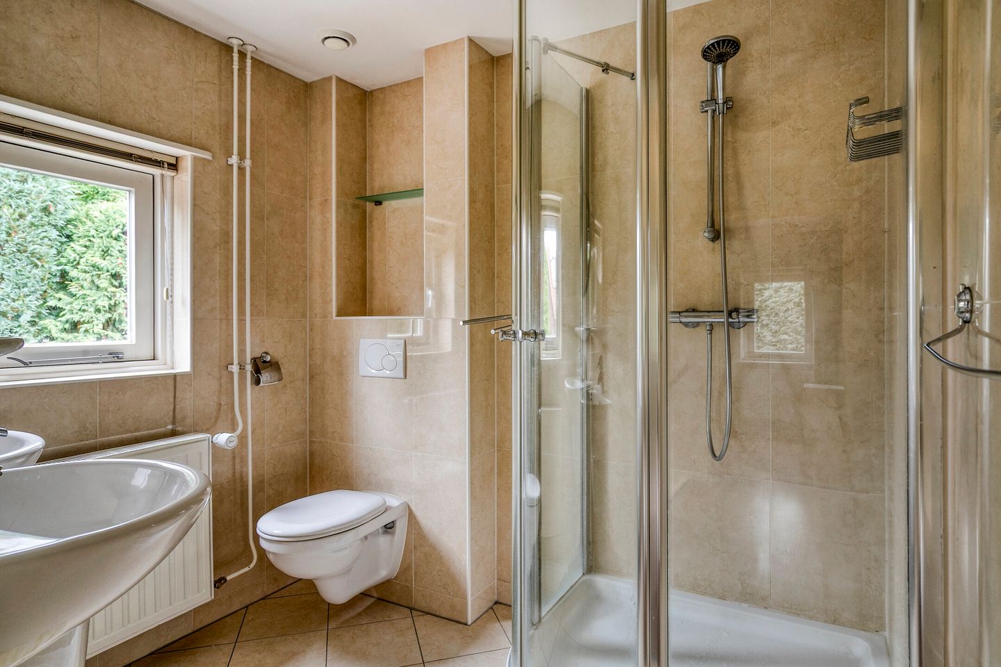 Foto 29 van Ceramstraat 12