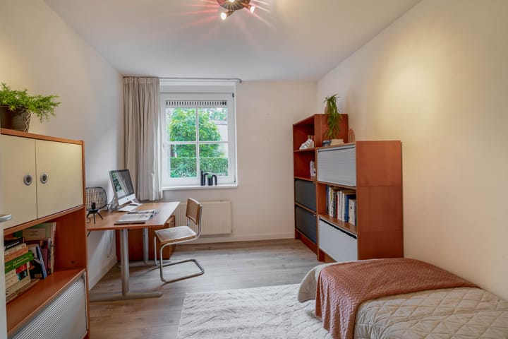 Foto 24 van Generaal Foulkesweg 34-B