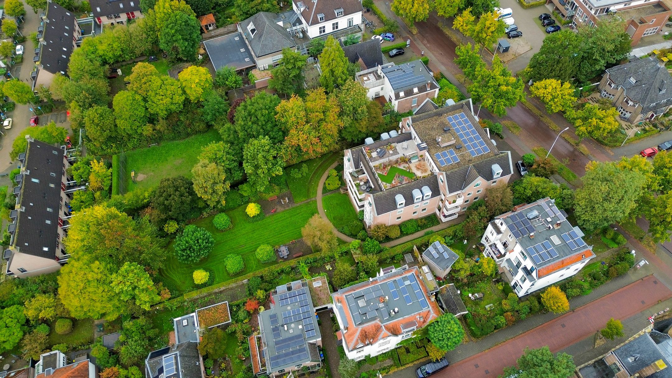 Foto 42 van Generaal Foulkesweg 34-B