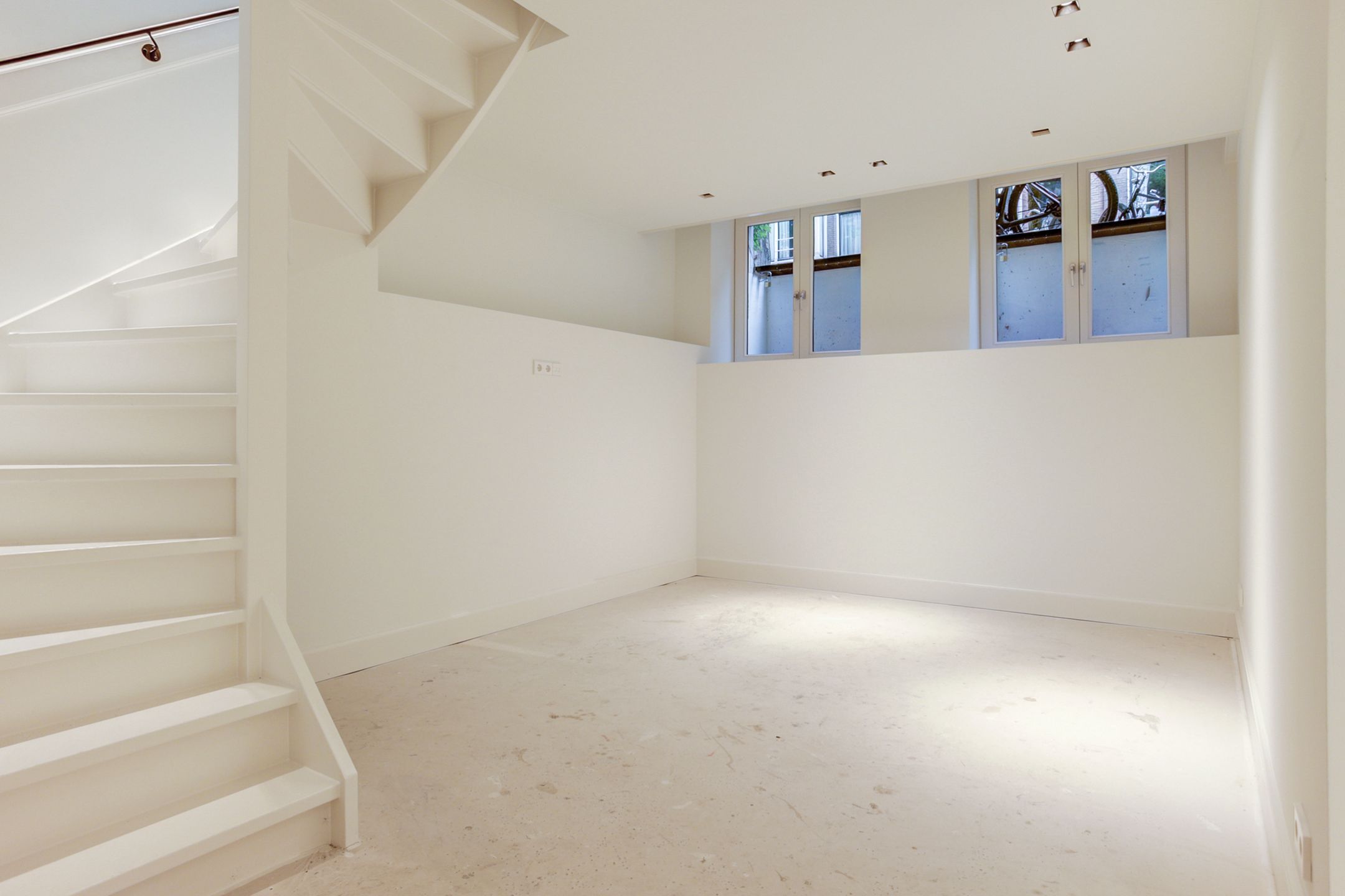 Photo 33 of Van Breestraat 148-H